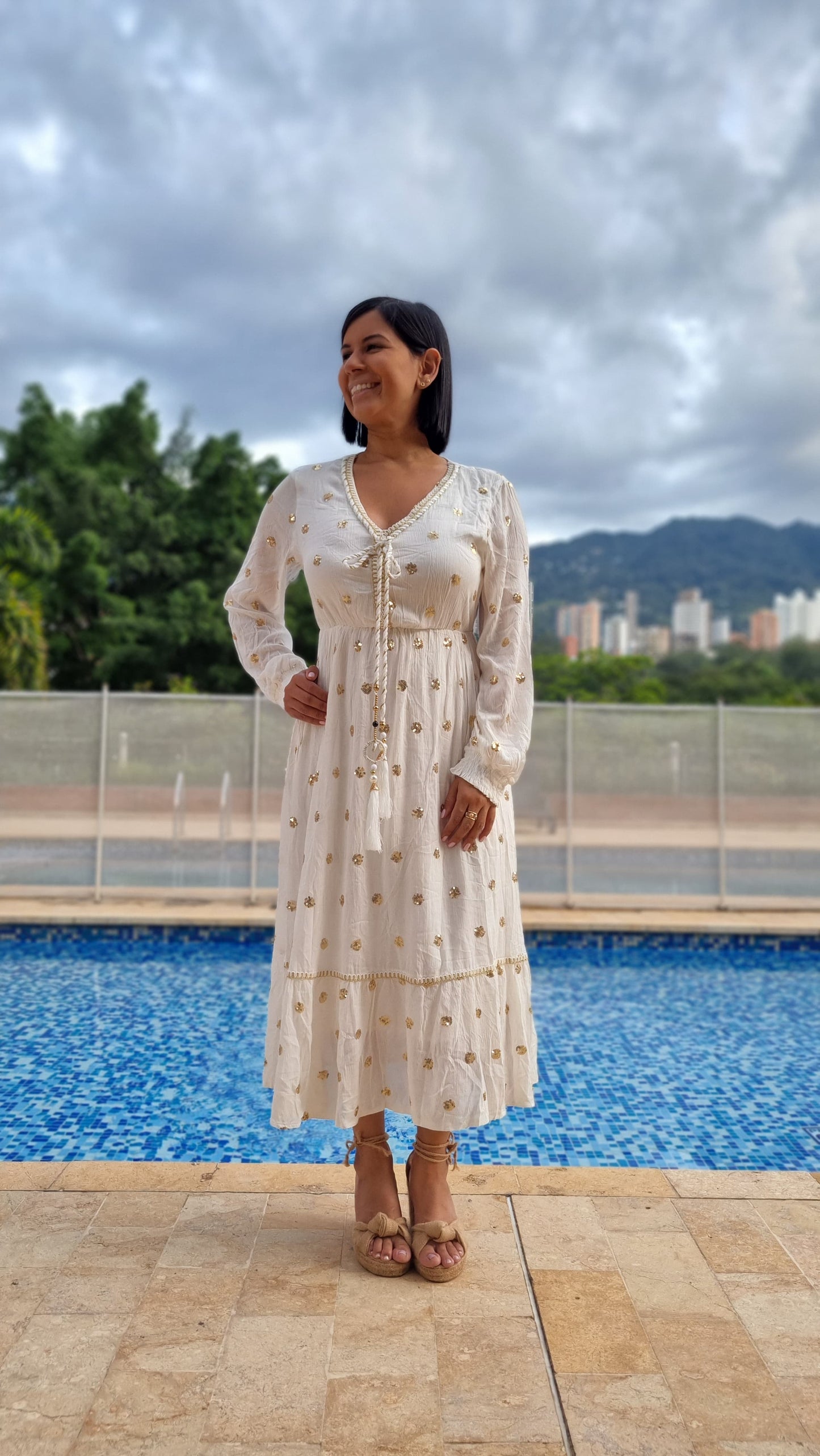 Vestido Crepe dorado