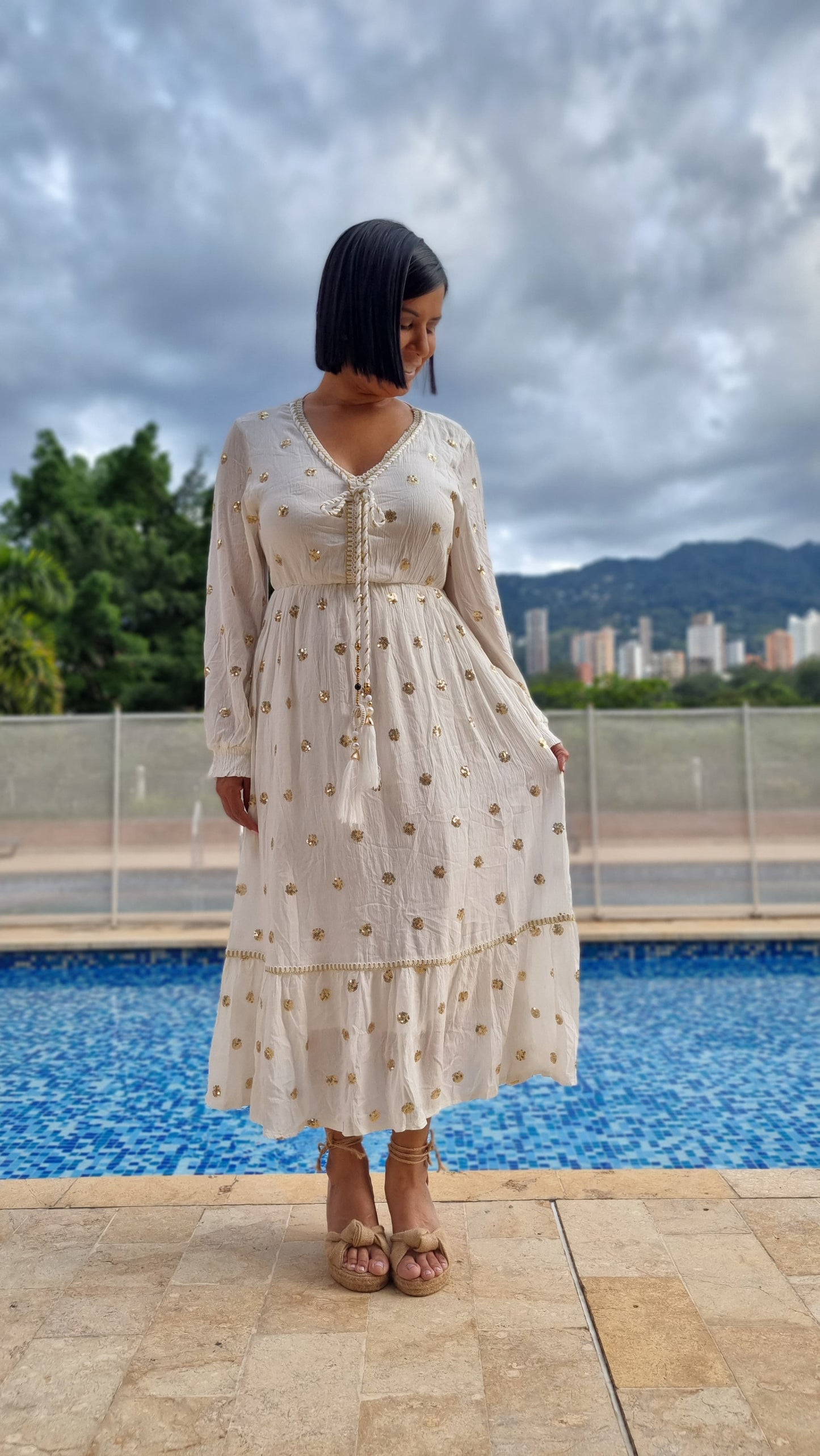 Vestido Crepe dorado